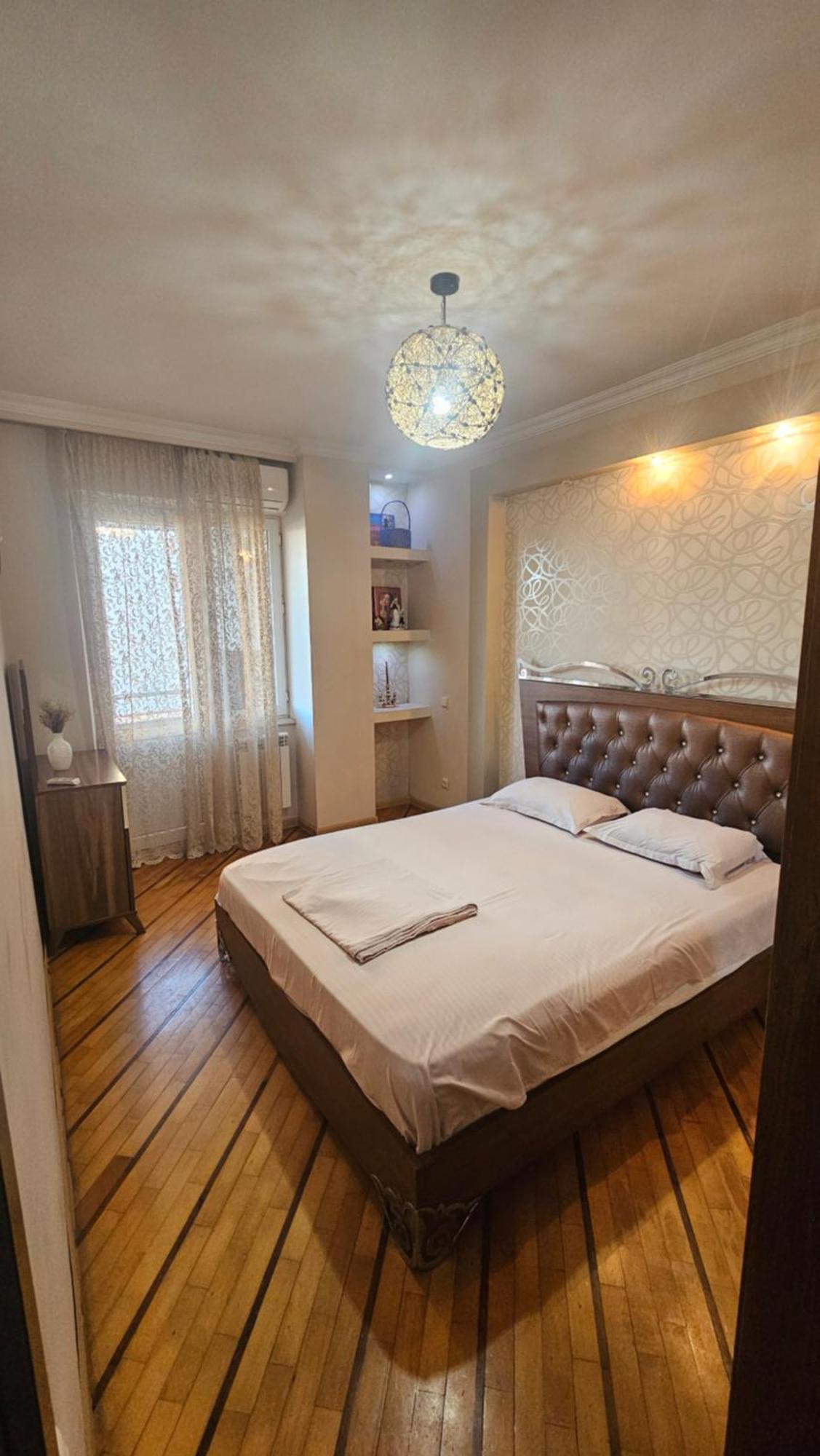 Nukri-2017 Apartment Батуми Екстериор снимка